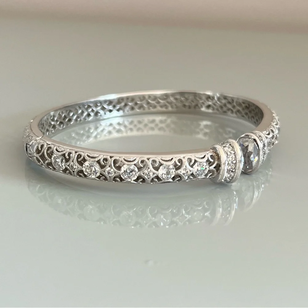 Tacori 925 Sterling Silver CZ Hinged Bracelet - Picture 4 of 12